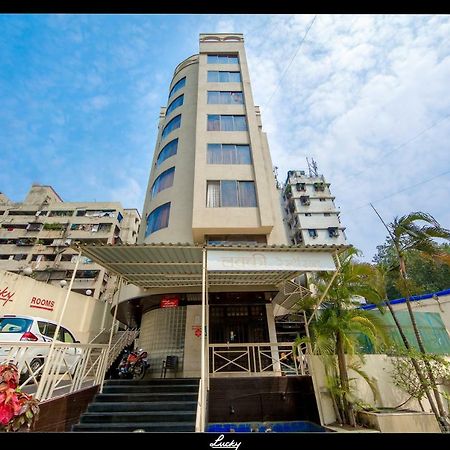 Lucky Hotel Goregaon Mumbai Ngoại thất bức ảnh