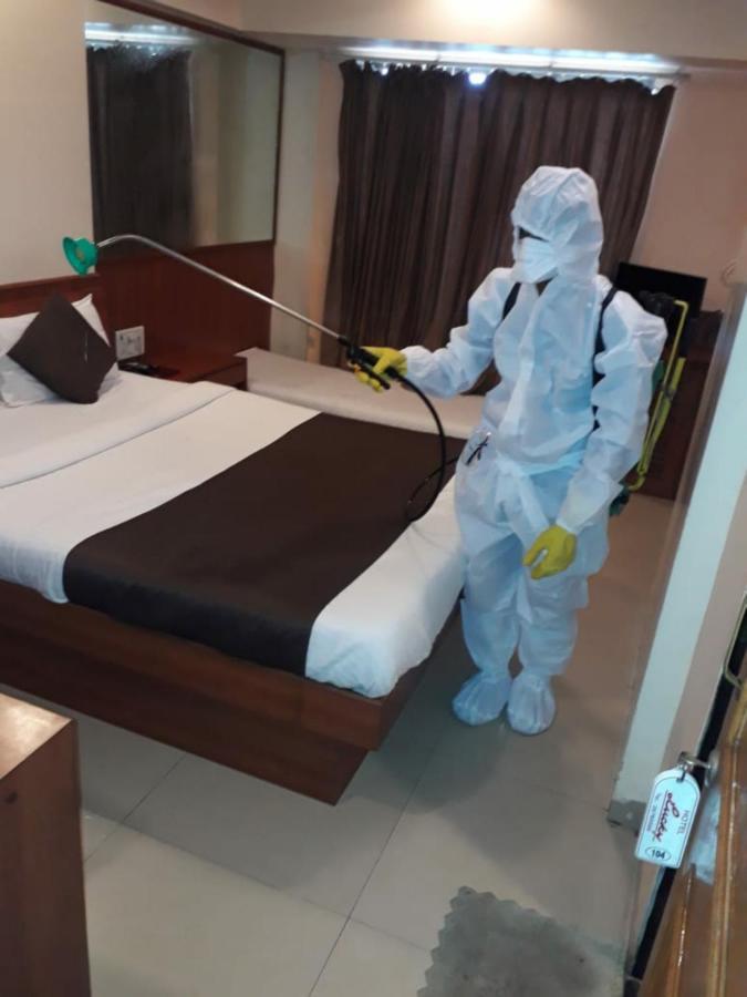 Lucky Hotel Goregaon Mumbai Ngoại thất bức ảnh